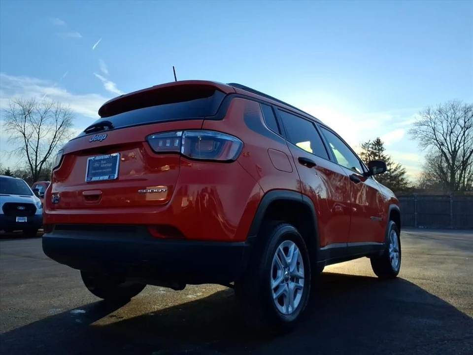 2018 Jeep Compass - Image 7 of 12