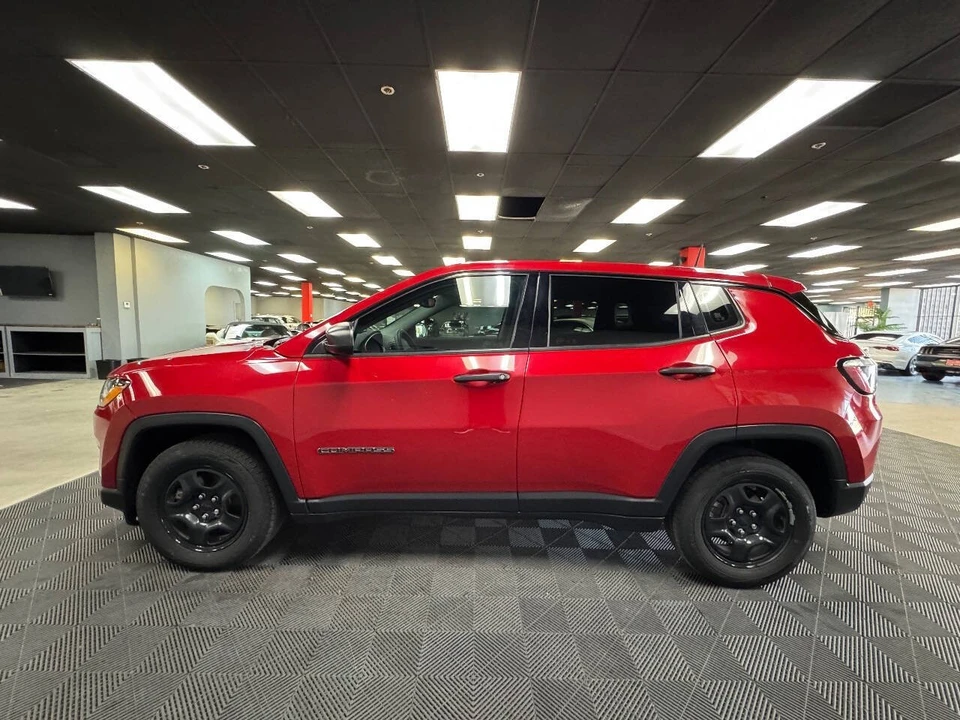 2018 Jeep Compass - Image 8 of 12