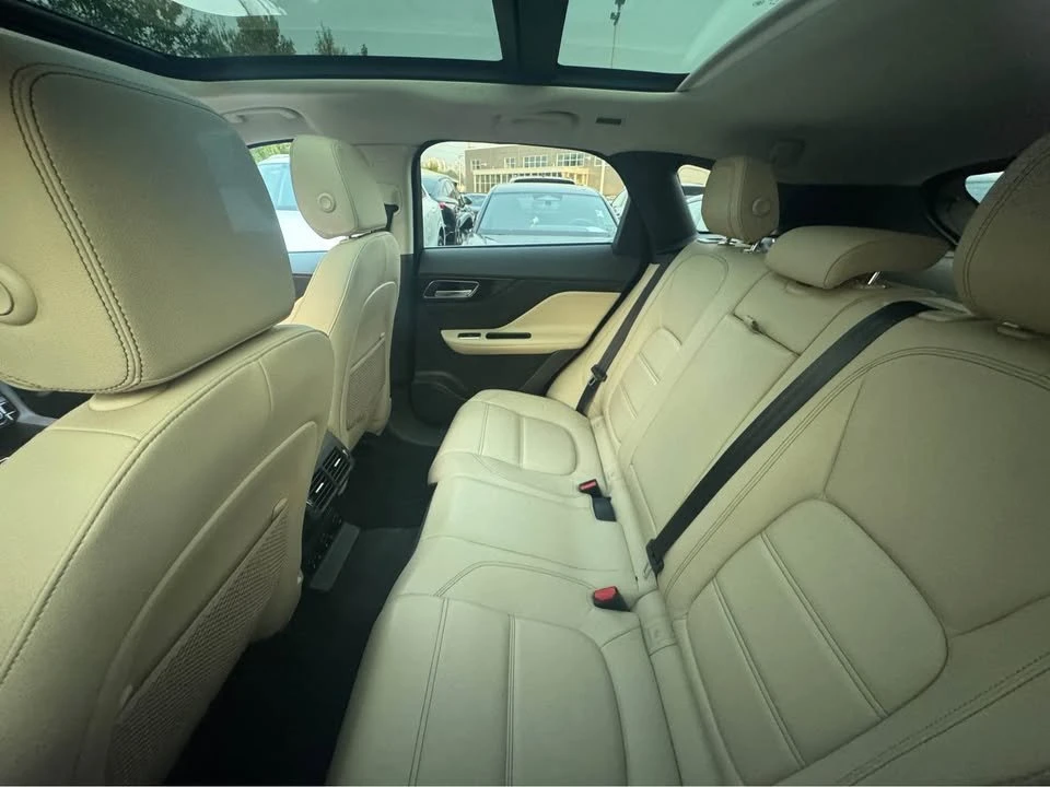 2018 Jaguar F-Pace - Image 6 of 8