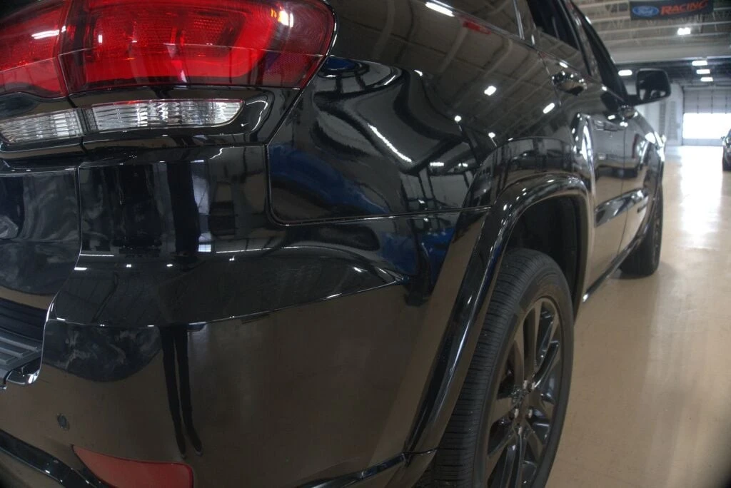 2018 Jeep Grand Cherokee - Image 23 of 31