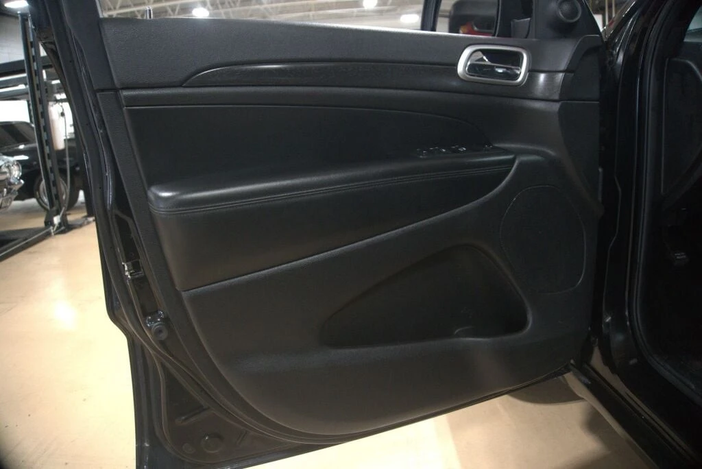 2018 Jeep Grand Cherokee - Image 30 of 31
