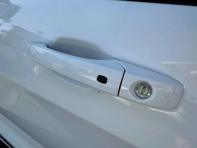 2018 Jeep KL Cherokee - Image 17 of 21