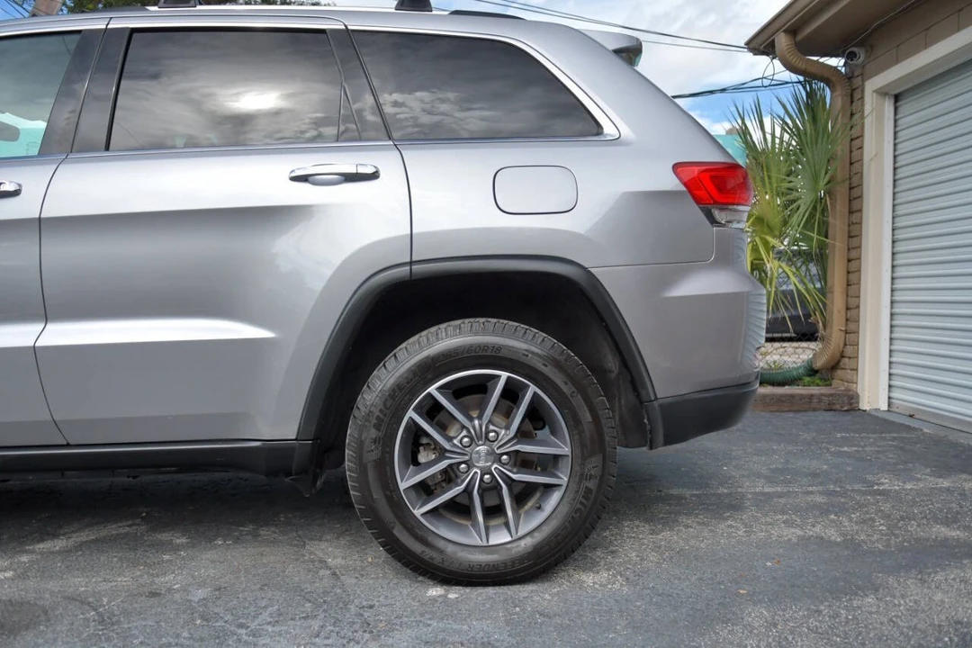 2018 Jeep KL Cherokee - Image 9 of 12