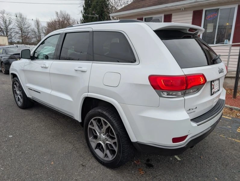 2018 Jeep WK2 Grand Cherokee - Image 2 of 12