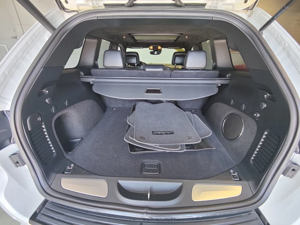 2018 Jeep WK2 Grand Cherokee SRT - Image 9 of 31