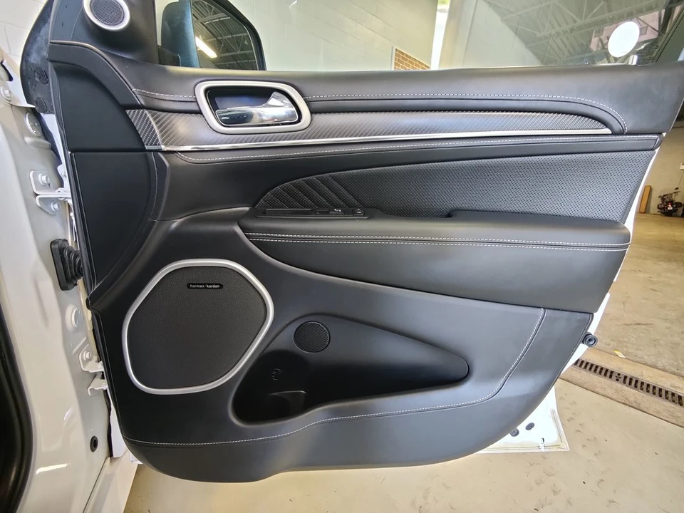 2018 Jeep WK2 Grand Cherokee SRT - Image 10 of 31