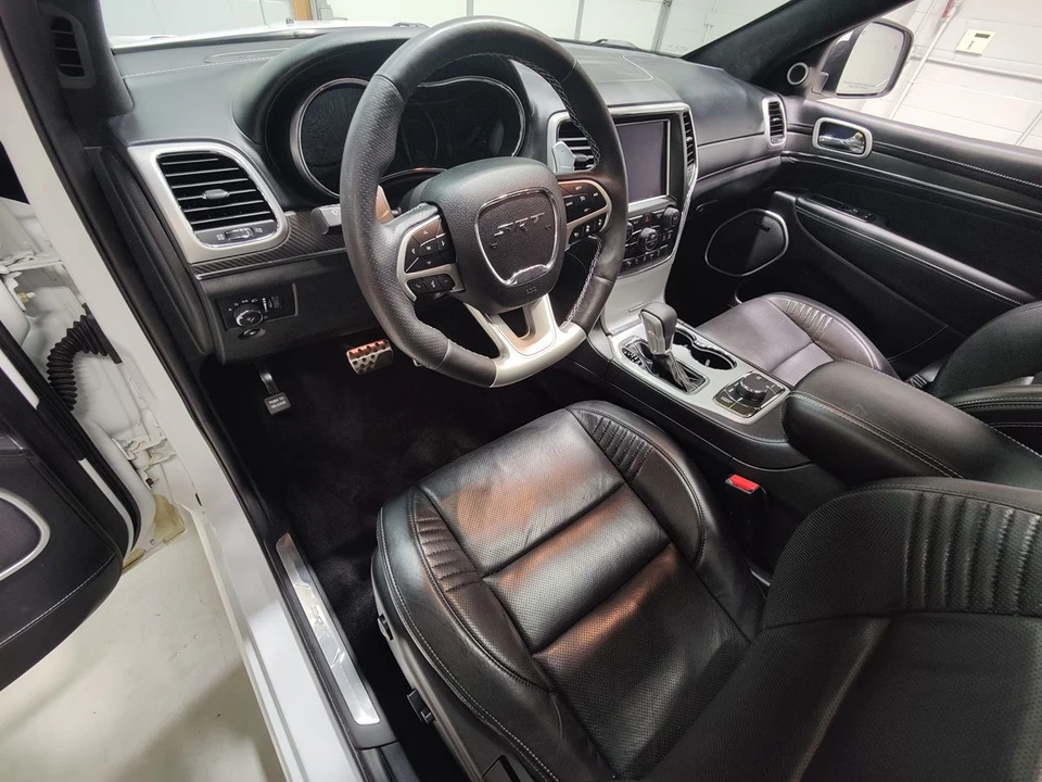 2018 Jeep WK2 Grand Cherokee SRT - Image 29 of 31