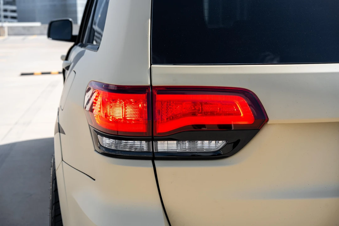 2018 Jeep WK2 Grand Cherokee Trackhawk - Image 15 of 31