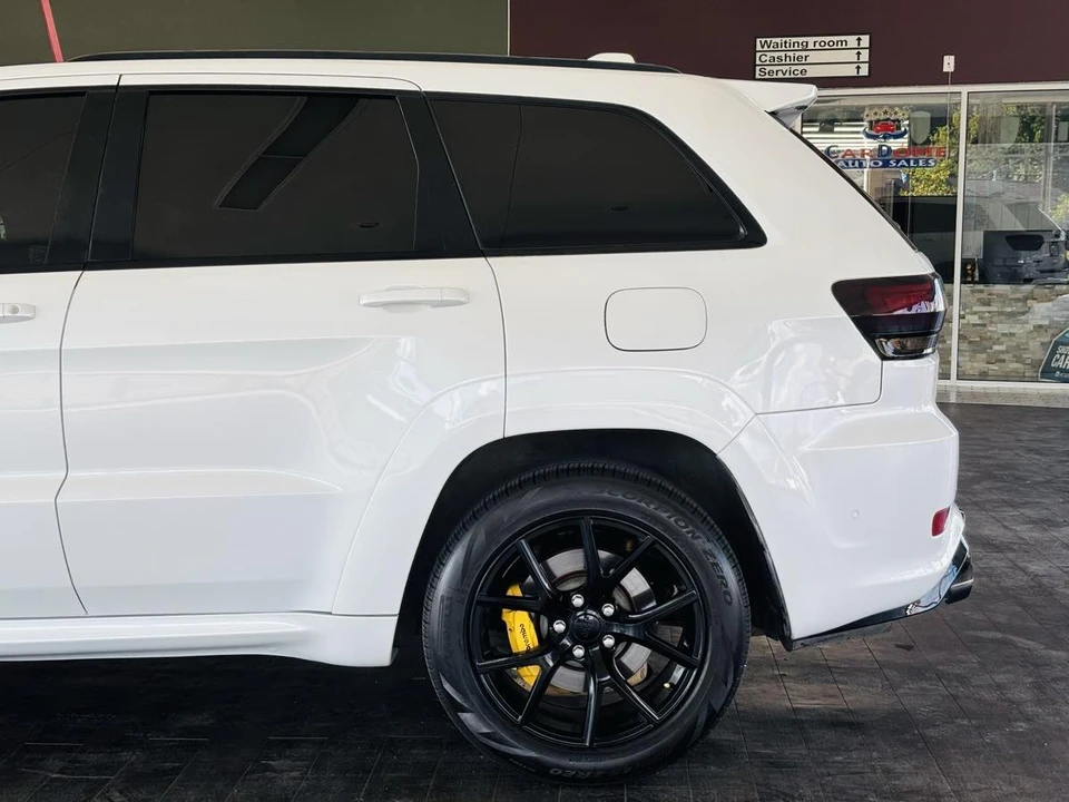 2018 Jeep WK2 Grand Cherokee Trackhawk - Image 18 of 31