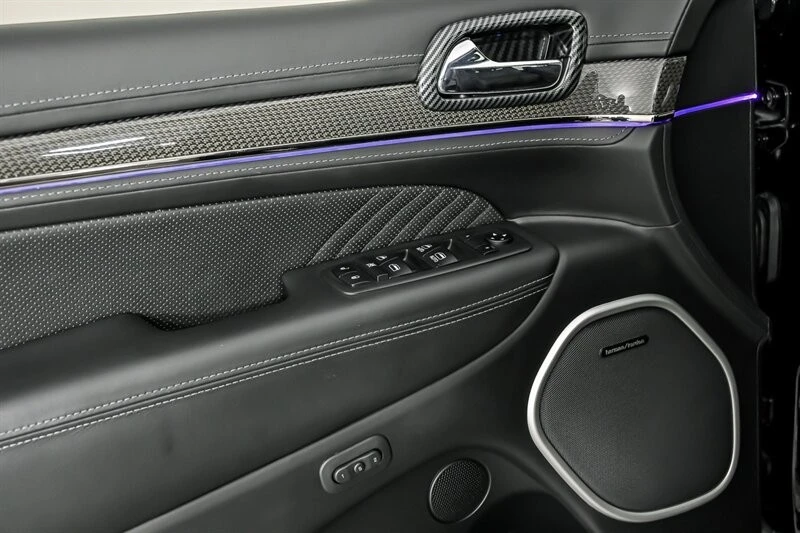 2018 Jeep Grand Cherokee - Image 14 of 31