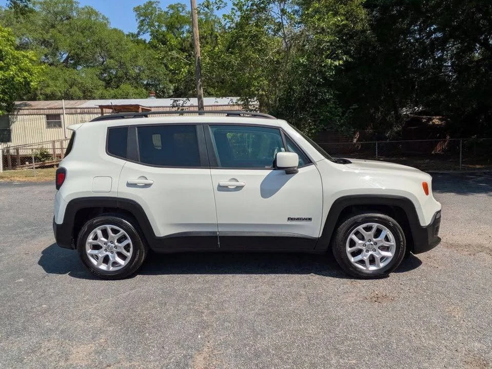 2018 Jeep Renegade - Image 4 of 20