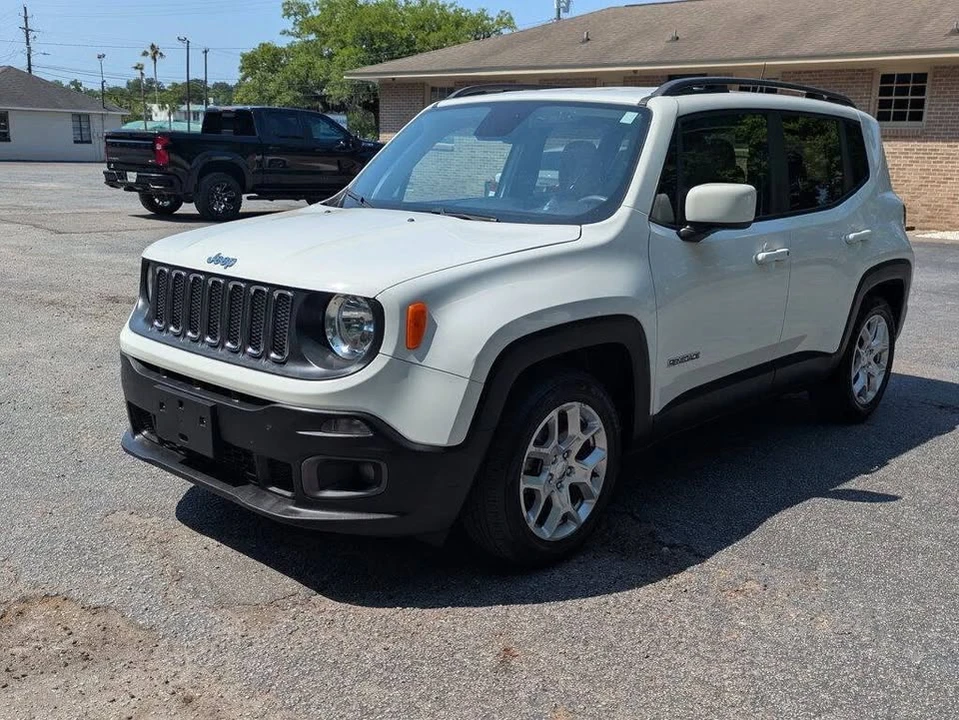 2018 Jeep Renegade - Image 9 of 20