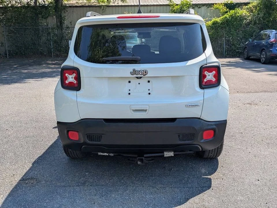 2018 Jeep Renegade - Image 6 of 20