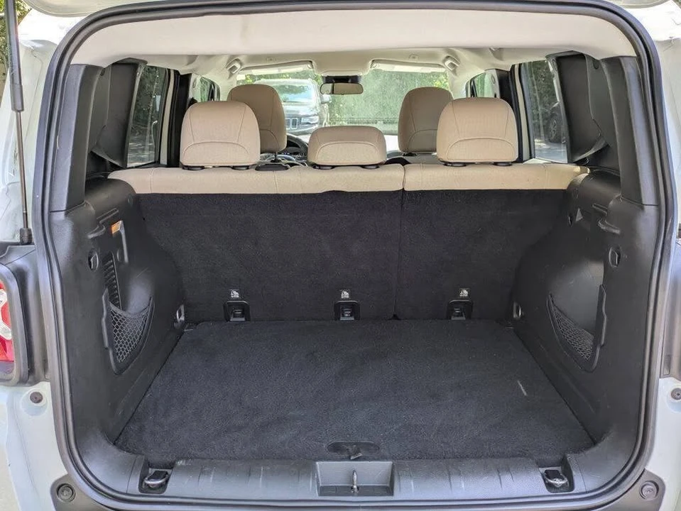 2018 Jeep Renegade - Image 14 of 20
