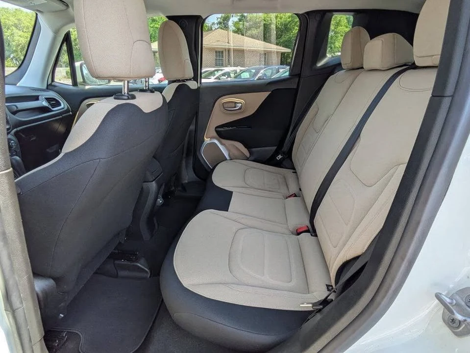 2018 Jeep Renegade - Image 15 of 20