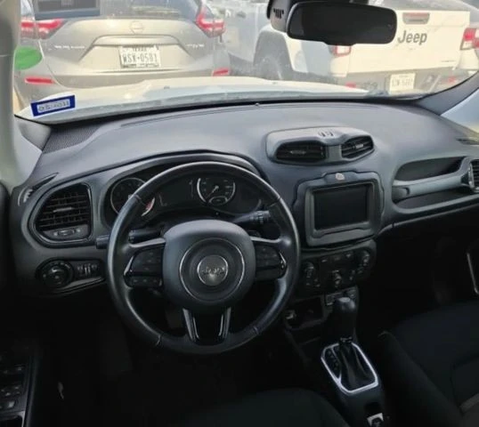 2018 Jeep Renegade - Image 3 of 5