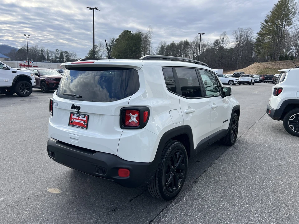 2018 Jeep Renegade - Image 3 of 12