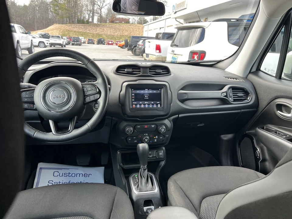 2018 Jeep Renegade - Image 11 of 12