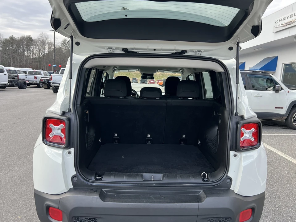 2018 Jeep Renegade - Image 7 of 12