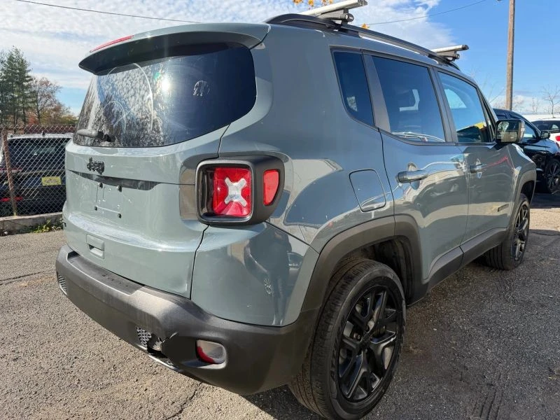 2018 Jeep Renegade - Image 5 of 12