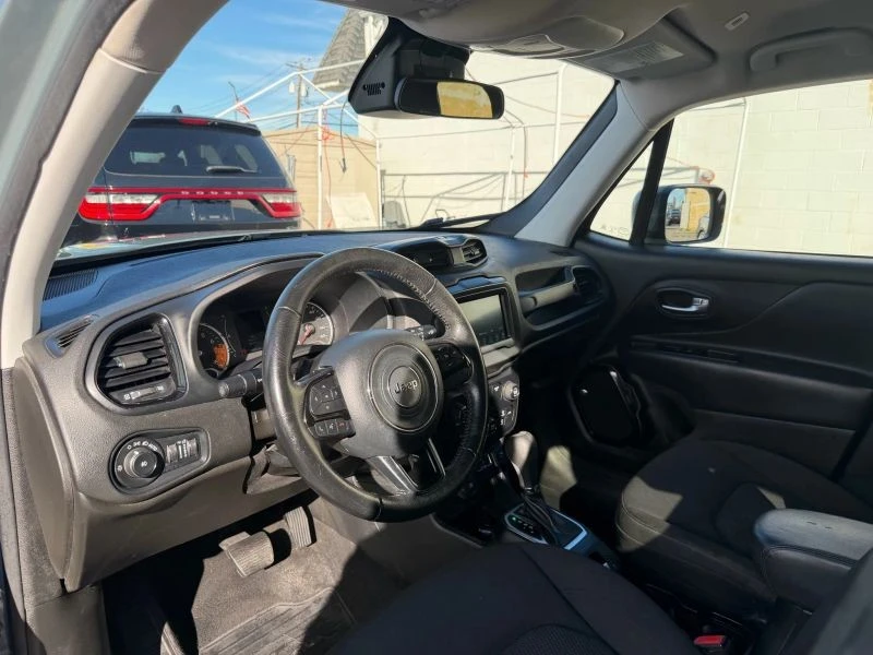 2018 Jeep Renegade - Image 10 of 12