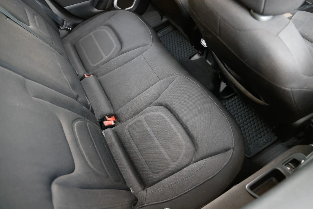2018 Jeep Renegade - Image 12 of 12