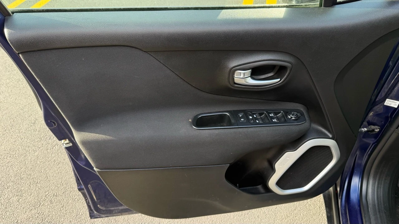 2018 Jeep Renegade - Image 21 of 21