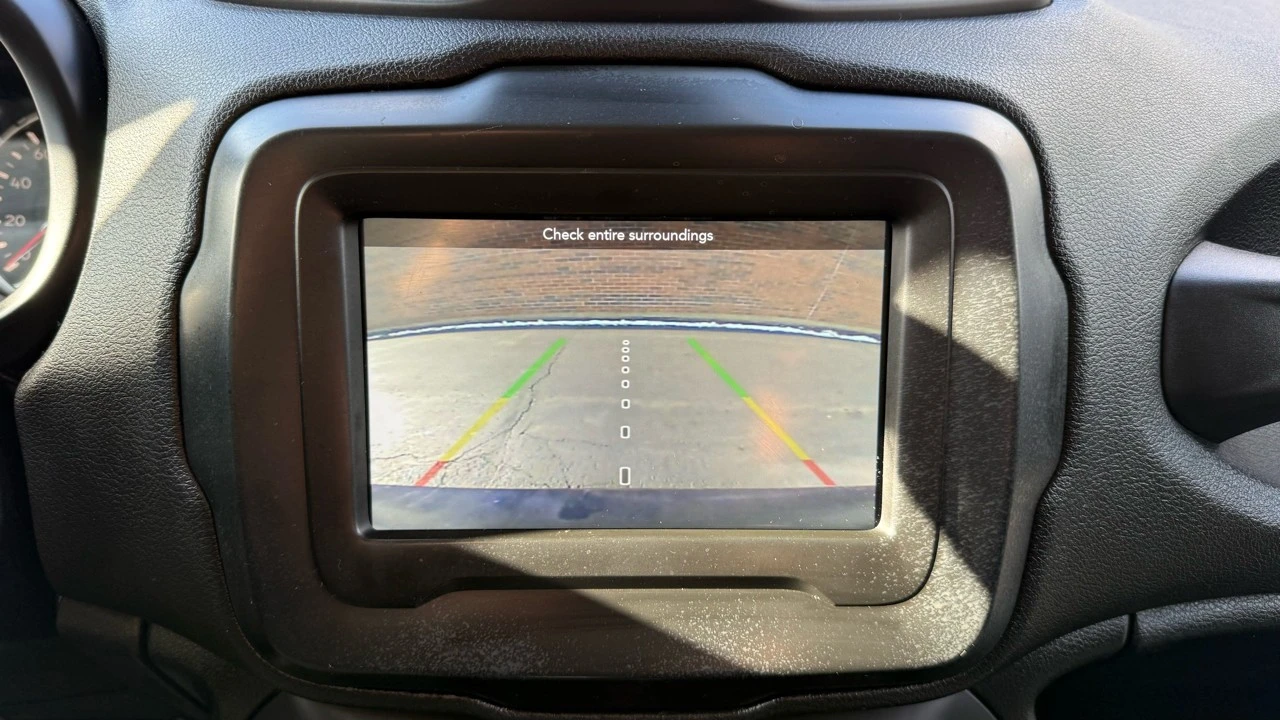 2018 Jeep Renegade - Image 18 of 21