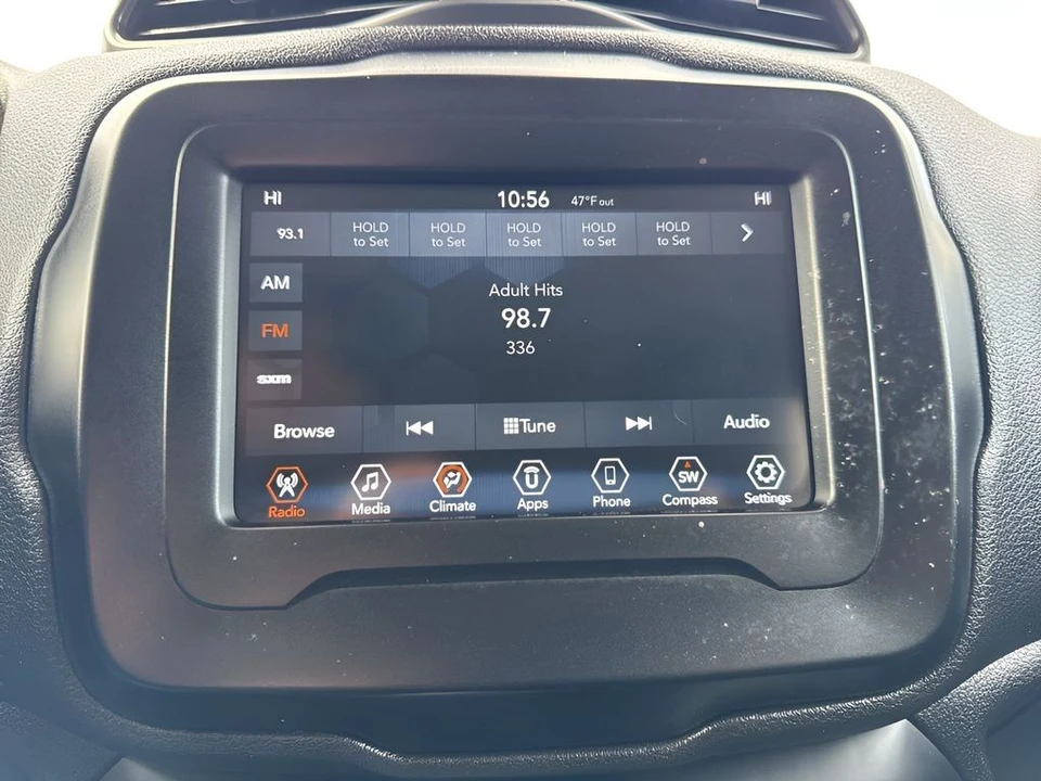 2018 Jeep Renegade - Image 16 of 21