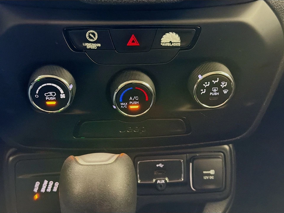 2018 Jeep Renegade - Image 19 of 21