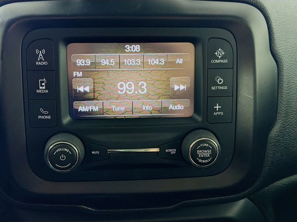 2018 Jeep Renegade - Image 16 of 21