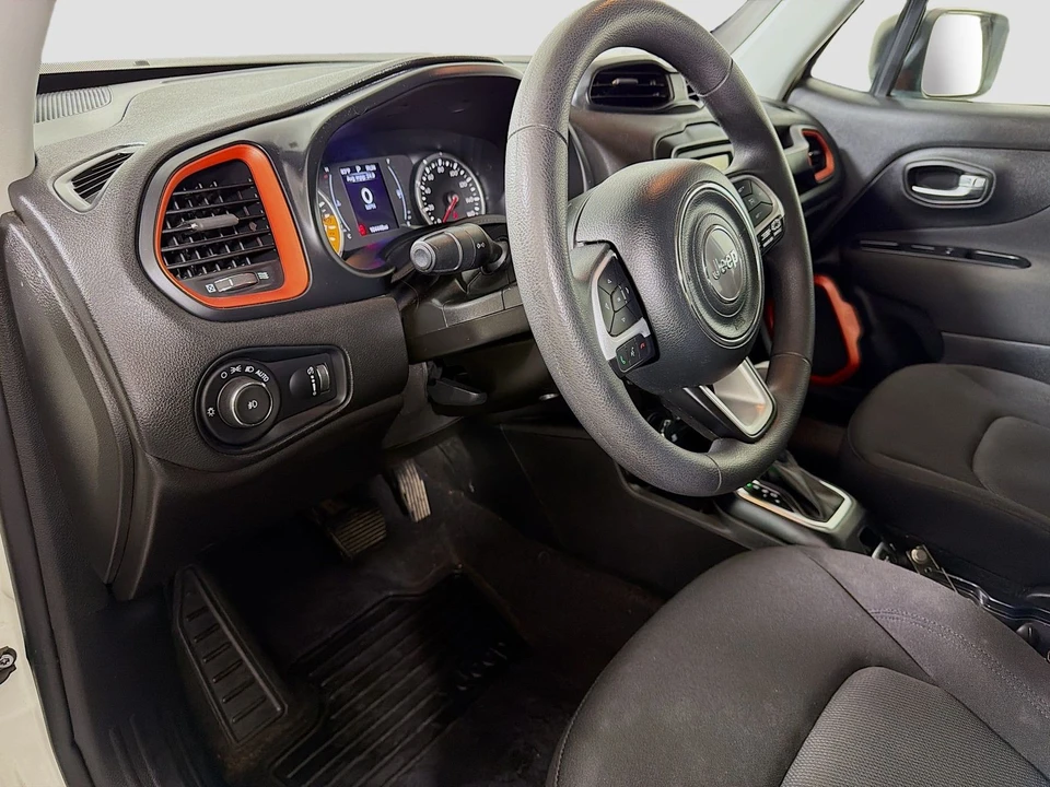 2018 Jeep Renegade - Image 11 of 21