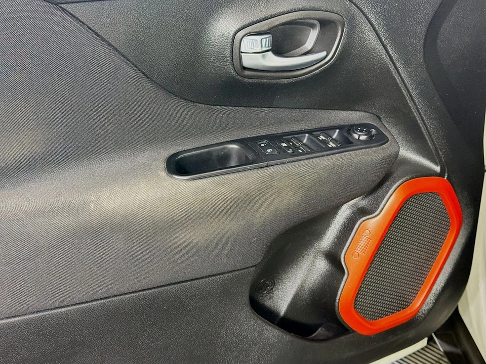 2018 Jeep Renegade - Image 21 of 21