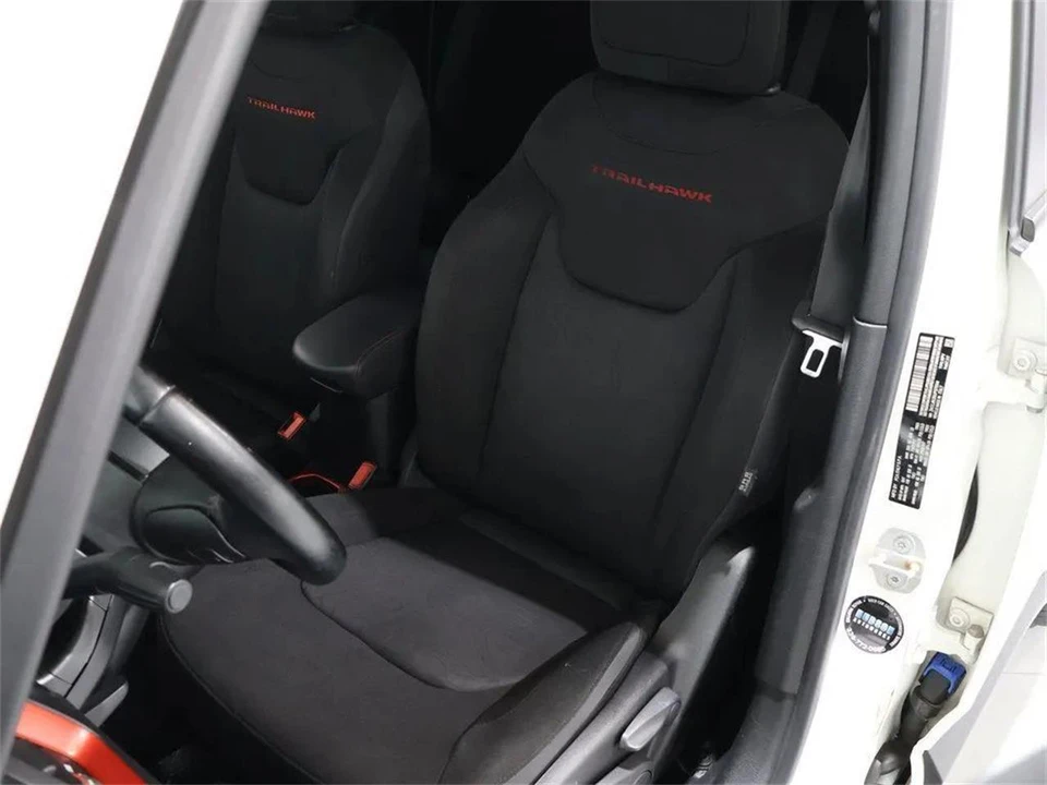 2018 Jeep Renegade - Image 16 of 31