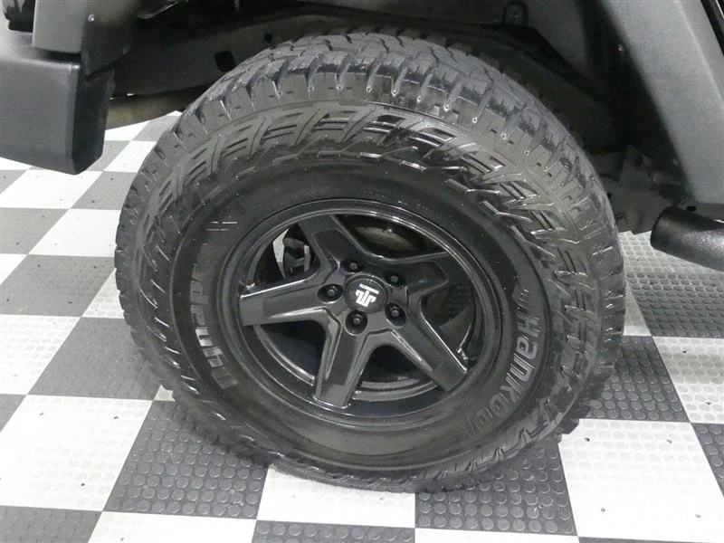 2018 Jeep JK Wrangler - Image 15 of 20