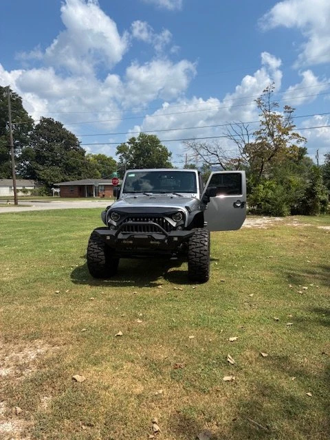 2018 Jeep JK Wrangler - Image 2 of 17