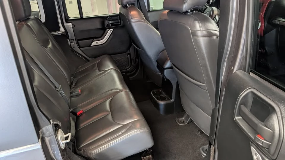 2018 Jeep Wrangler - Image 14 of 20