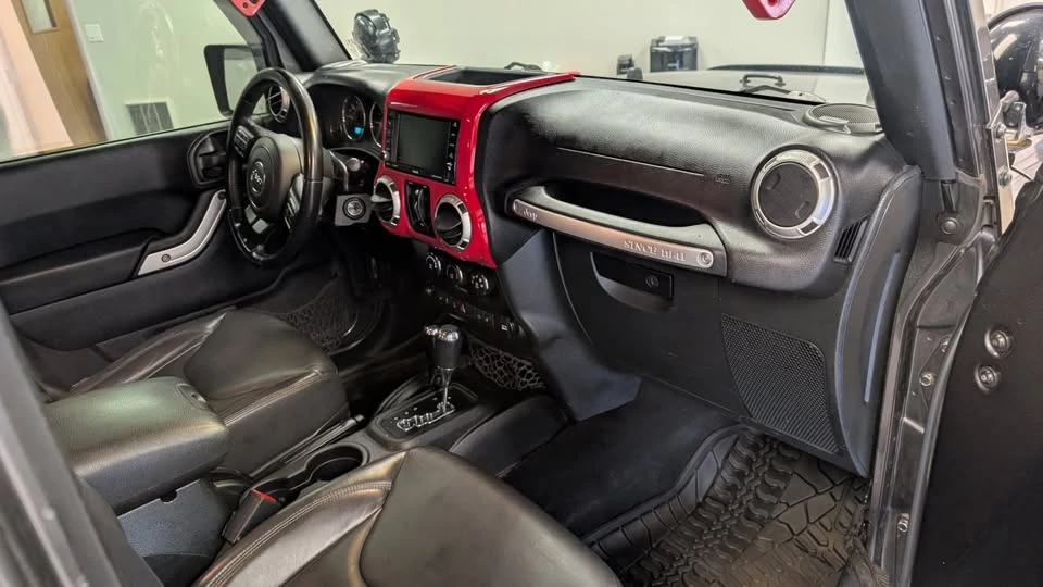 2018 Jeep Wrangler - Image 12 of 20