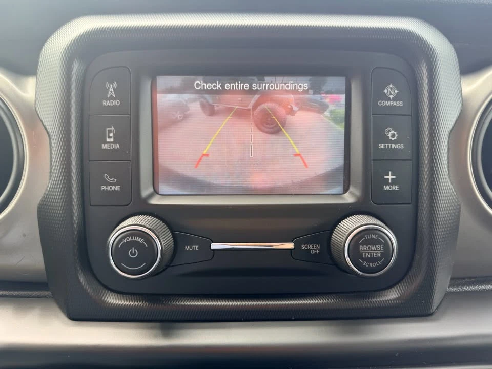 2018 Jeep JK Wrangler - Image 15 of 16
