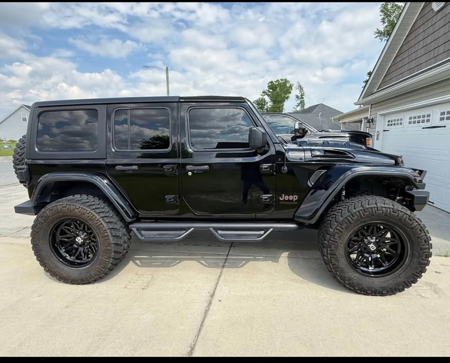 2018 Jeep JL Wrangler - Image 4 of 11