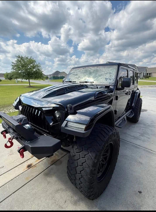 2018 Jeep JL Wrangler - Image 5 of 11
