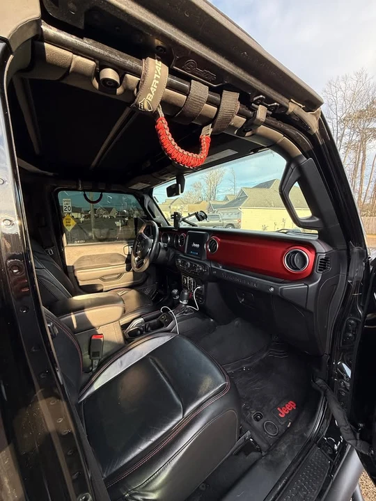 2018 Jeep JL Wrangler - Image 10 of 11