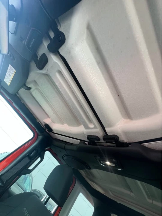 2018 Jeep Wrangler - Image 14 of 16