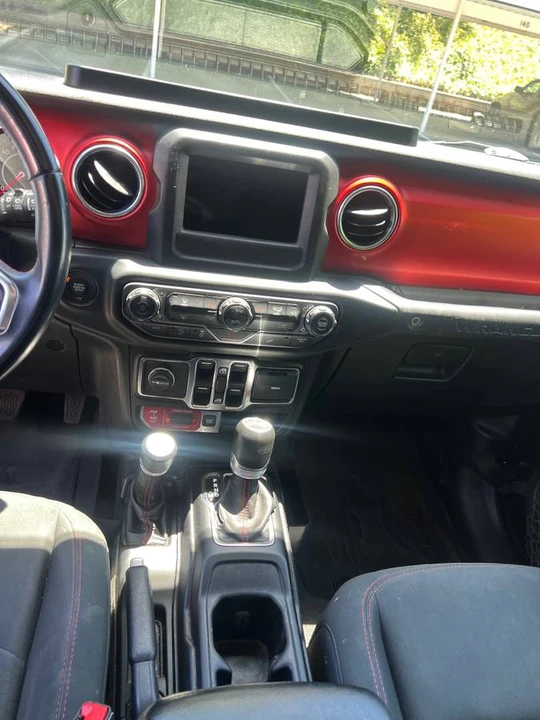 2018 Jeep JL Wrangler - Image 11 of 15