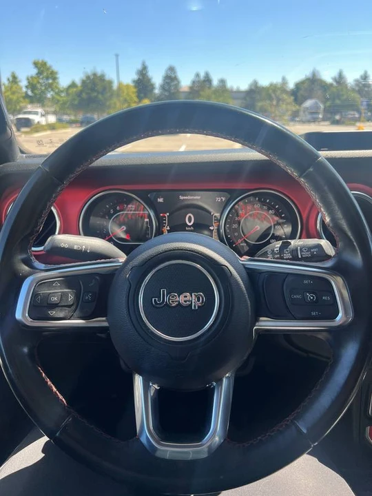 2018 Jeep JL Wrangler - Image 15 of 15