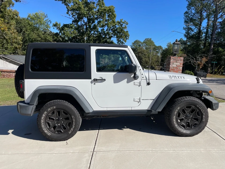 2018 Jeep Wrangler - Image 8 of 13