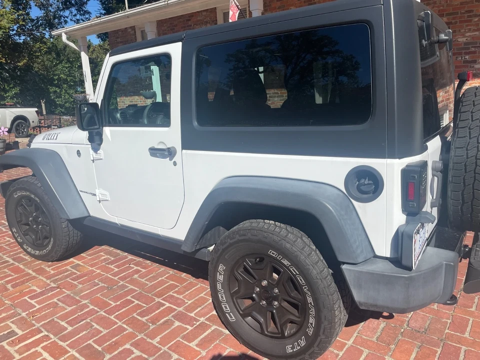 2018 Jeep Wrangler - Image 6 of 13