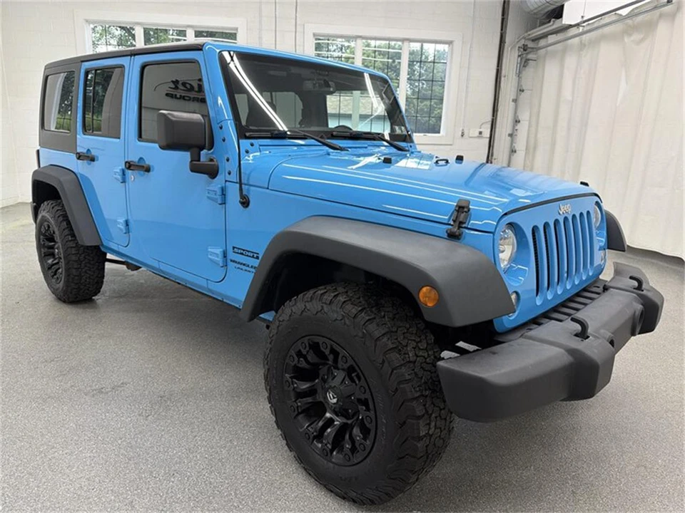 2018 Jeep JK Wrangler - Image 3 of 15