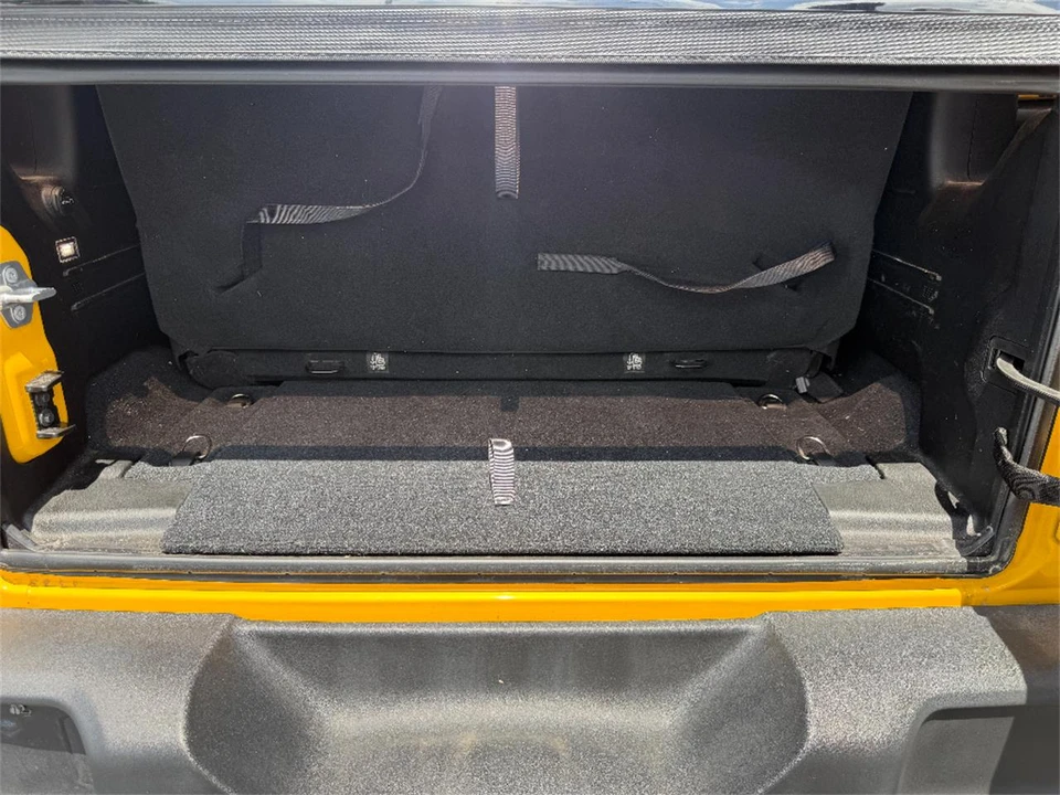 2018 Jeep JK Wrangler - Image 12 of 31