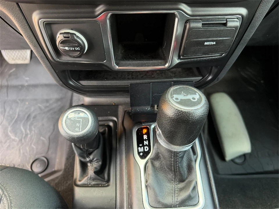 2018 Jeep JK Wrangler - Image 26 of 31